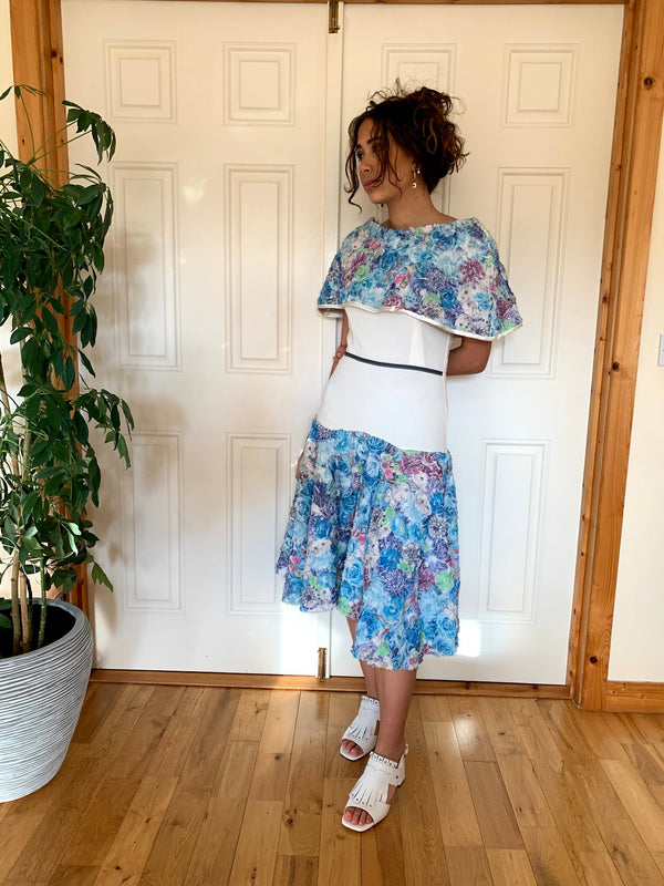 Stunning KYMAIA dress by French Fashion Desiganer Kabira Allain. #WearingIrish #ShopinIreland #IrishDesign #Officewear #Stylishdress #SpecialOccasion #UniqueStyle