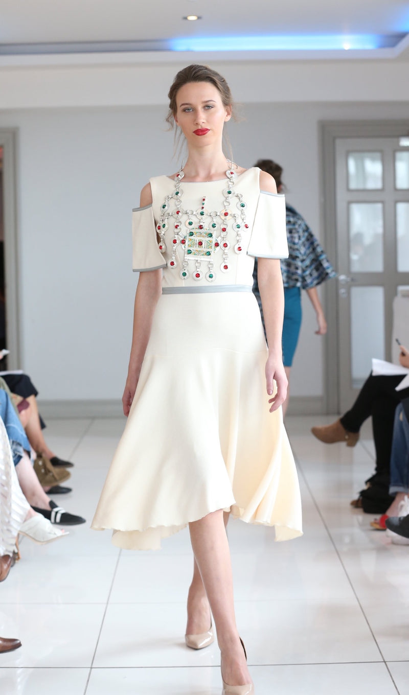 Stunning KYMAIA dress by French Fashion Designer Kabira Allain. #WearingIrish #ShopinIreland #IrishDesign #Officewear #Stylishdress #SpecialOccasion #UniqueStyle